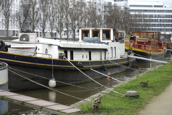 Isoler une péniche en mousse ICYNENE